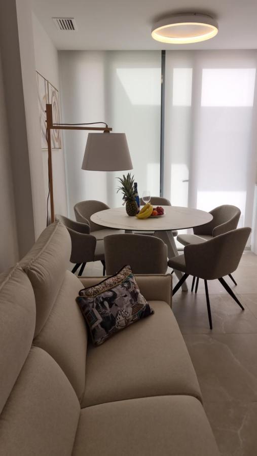 Modern And Cosy Apartment Close To The Beach Торевиеха Екстериор снимка