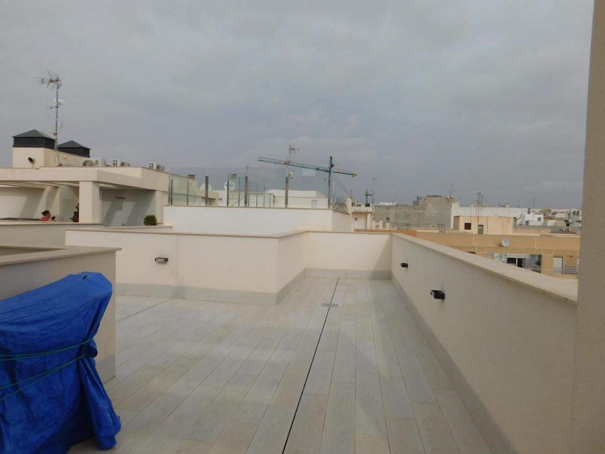 Modern And Cosy Apartment Close To The Beach Торевиеха Екстериор снимка