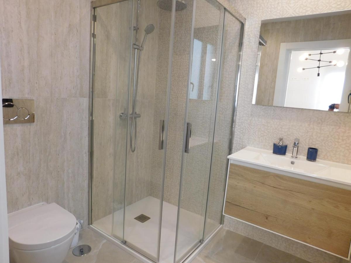 Modern And Cosy Apartment Close To The Beach Торевиеха Екстериор снимка